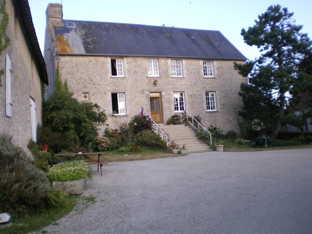Ferme Manoir La Fiere Bed & Breakfast Sainte-Mère-Église Exterior foto