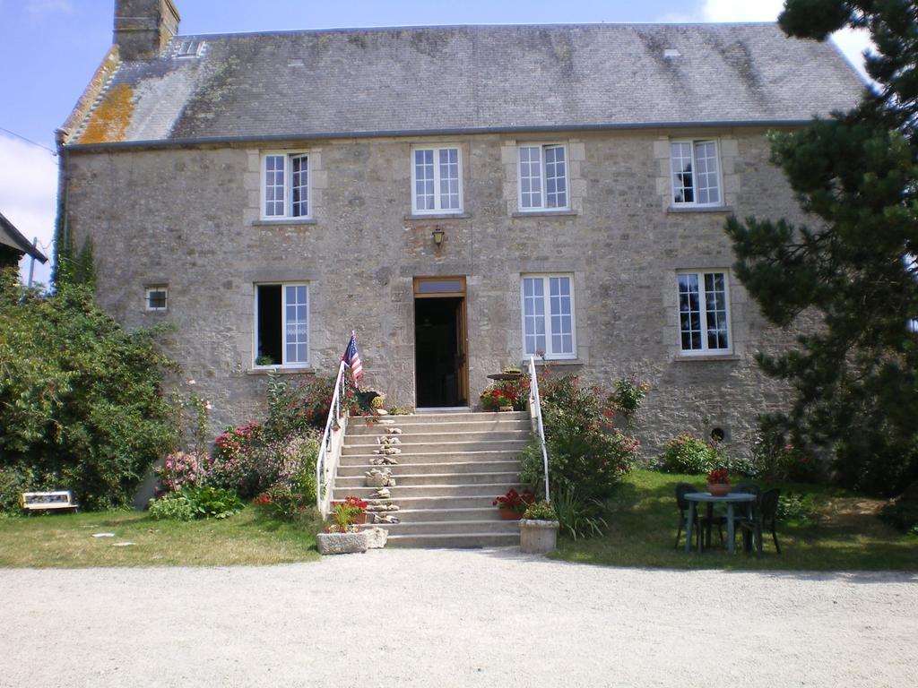 Ferme Manoir La Fiere Bed & Breakfast Sainte-Mère-Église Exterior foto