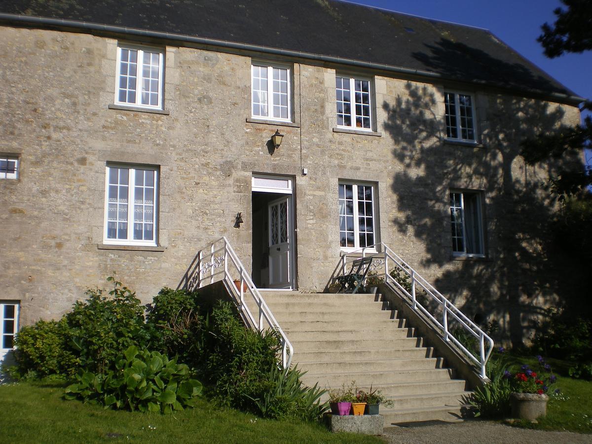 Ferme Manoir La Fiere Bed & Breakfast Sainte-Mère-Église Exterior foto
