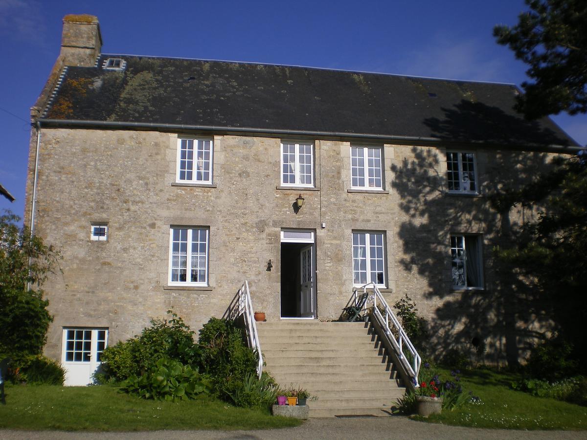 Ferme Manoir La Fiere Bed & Breakfast Sainte-Mère-Église Exterior foto