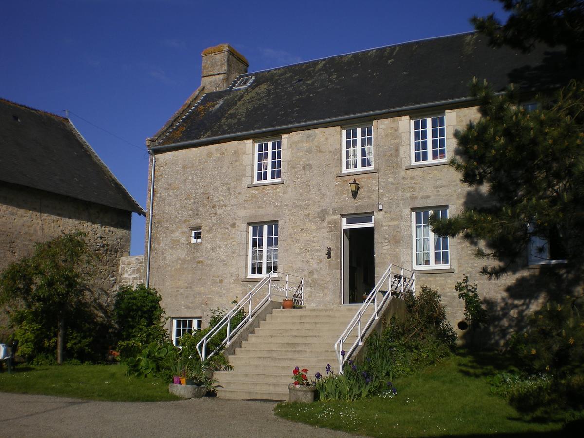Ferme Manoir La Fiere Bed & Breakfast Sainte-Mère-Église Exterior foto