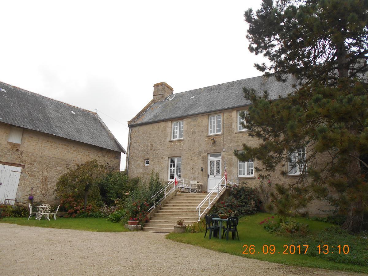 Ferme Manoir La Fiere Bed & Breakfast Sainte-Mère-Église Exterior foto